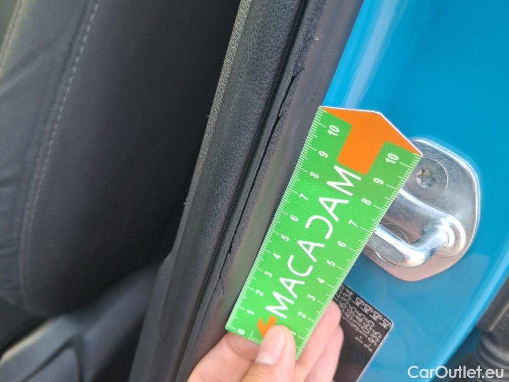  Hyundai  Konna HYUNDAI Kona / 2020 / 5P / SUV 1.6 CRDI 136 HYBRID 48V DCT-7 BUSINESS #2