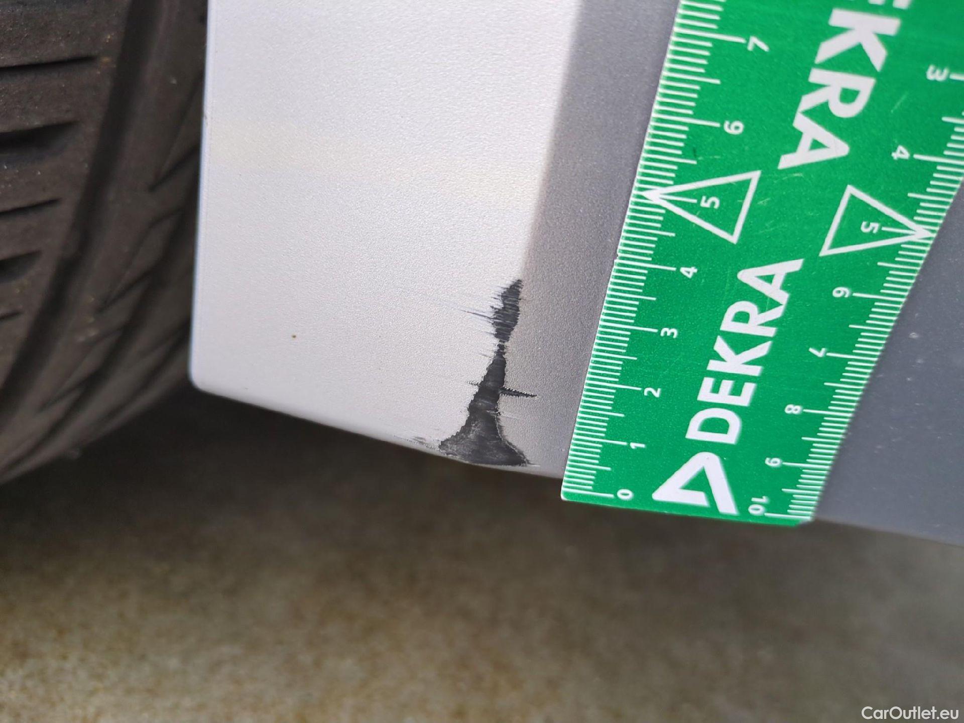  Toyota  Corolla TOYOTA  Touring Sports / 2018 / 5P / Break Hybride 122h Dynamic Business Beyond Zer #37