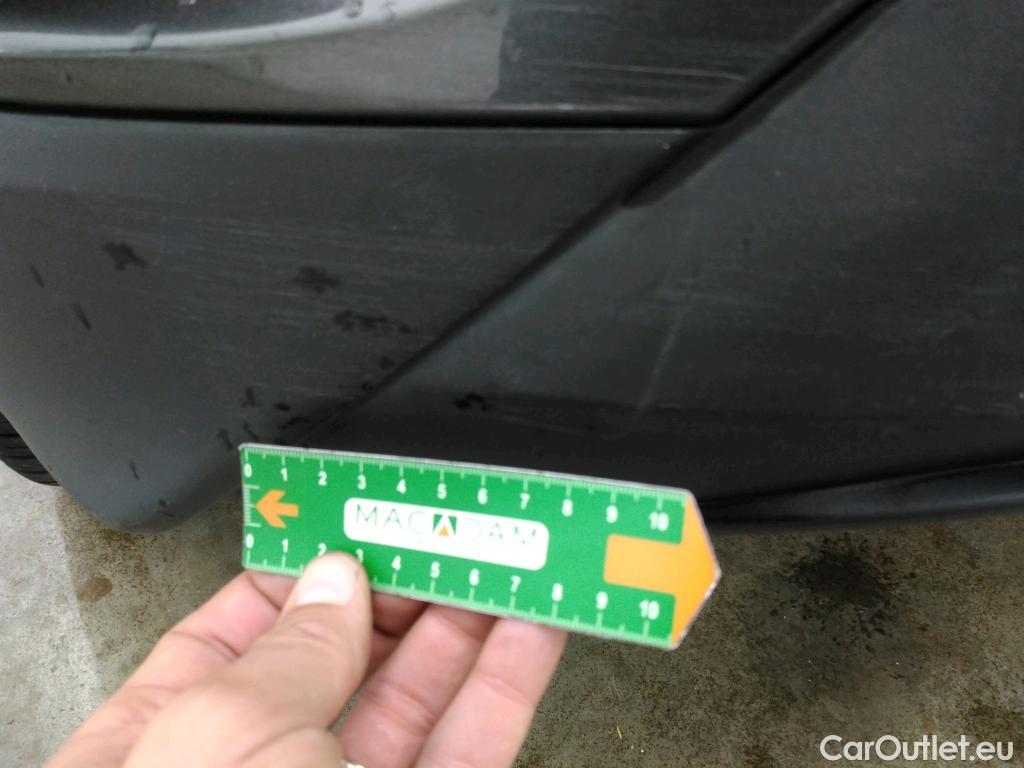  Toyota  C-HR TOYOTA  / 2016 / 5P / SUV 1.8 HYBRIDE 122 DYNAMIC BUSINESS #56