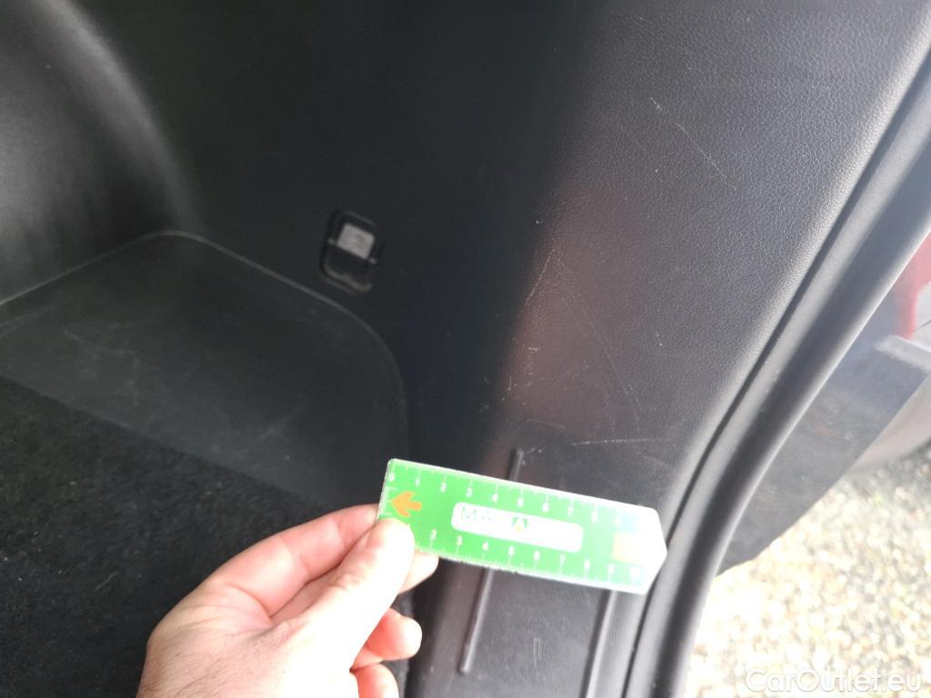  Hyundai  Tucson  Creative Mild-Hybrid 2WD 1.6 CRDI 135CV BVA7 E6d #7