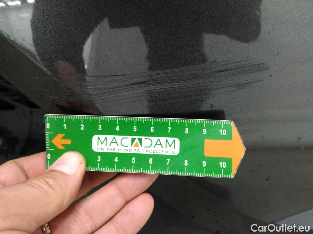  Toyota  C-HR TOYOTA  / 2016 / 5P / SUV 1.8 HYBRIDE 122 DYNAMIC BUSINESS #5