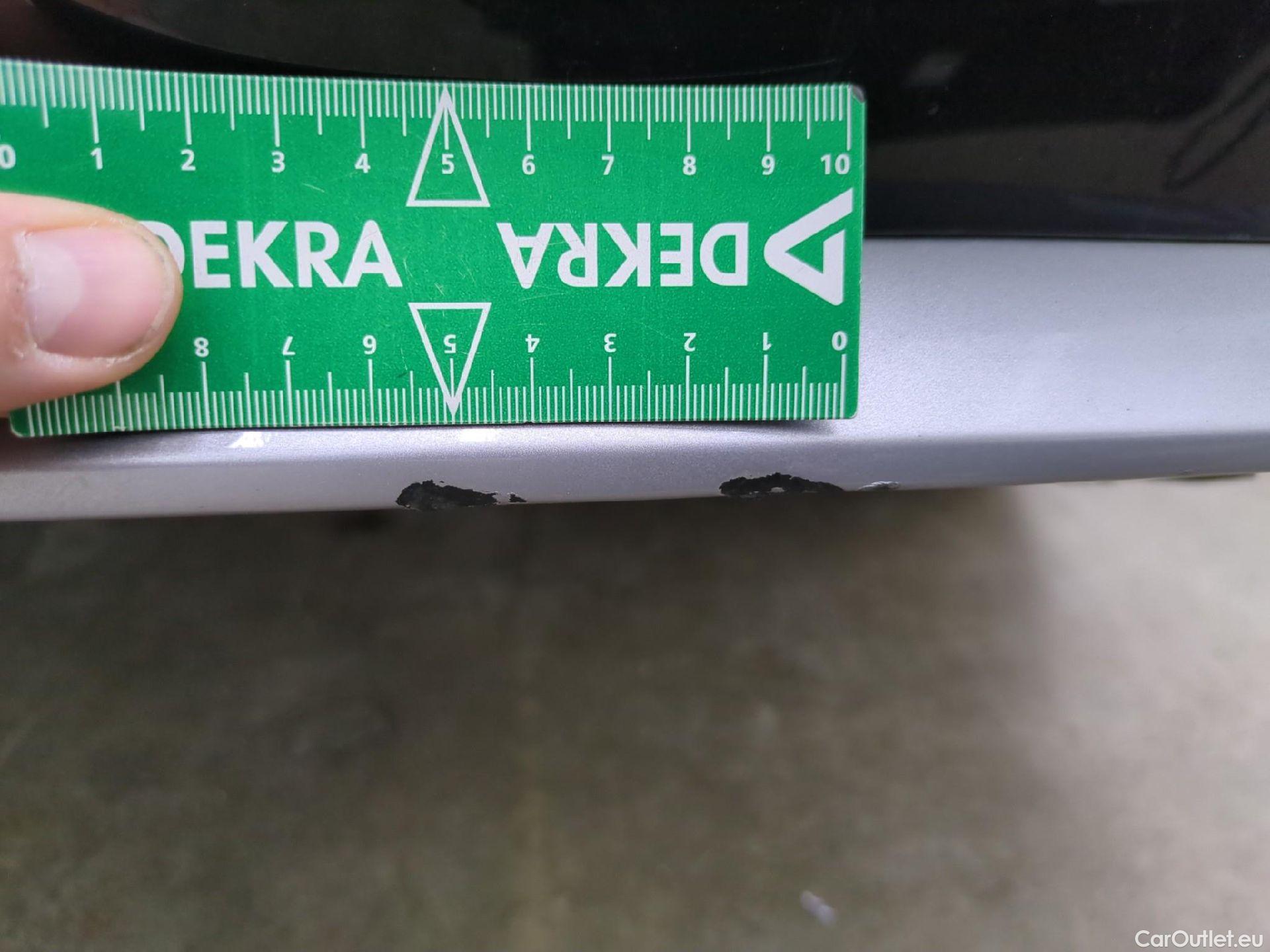  Toyota  Corolla TOYOTA  Touring Sports / 2018 / 5P / Break Hybride 122h Dynamic Business Beyond Zer #60