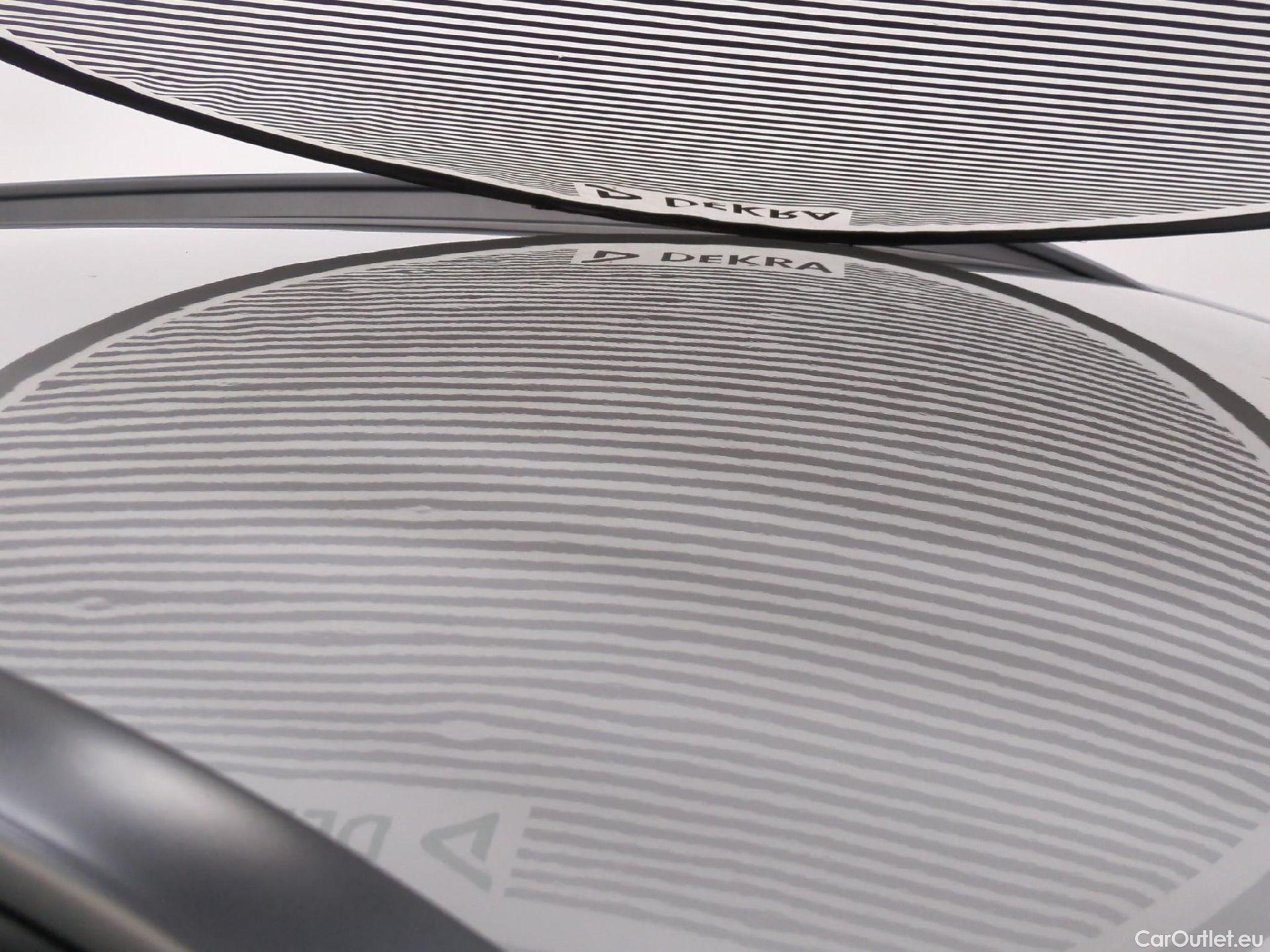  Hyundai  Konna HYUNDAI Kona / 2020 / 5P / SUV 1.0 T-GDI 120 HYBRID 48V BUSINESS #21