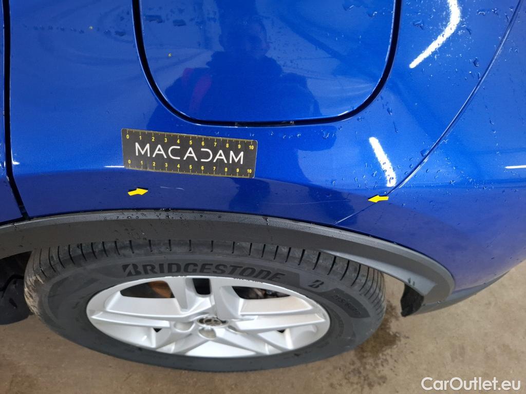  Toyota  C-HR TOYOTA  / 2016 / 5P / SUV 2.0 HYBRIDE 184 DYNAMIC BUSINESS #48