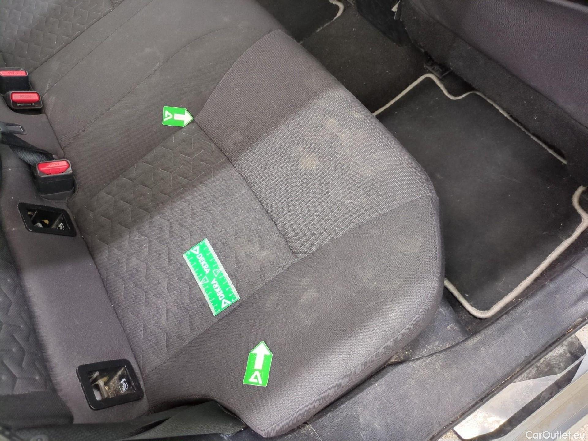  Toyota  Corolla TOYOTA  Touring Sports / 2018 / 5P / Break Hybride 122h Dynamic Business Beyond Zer #12