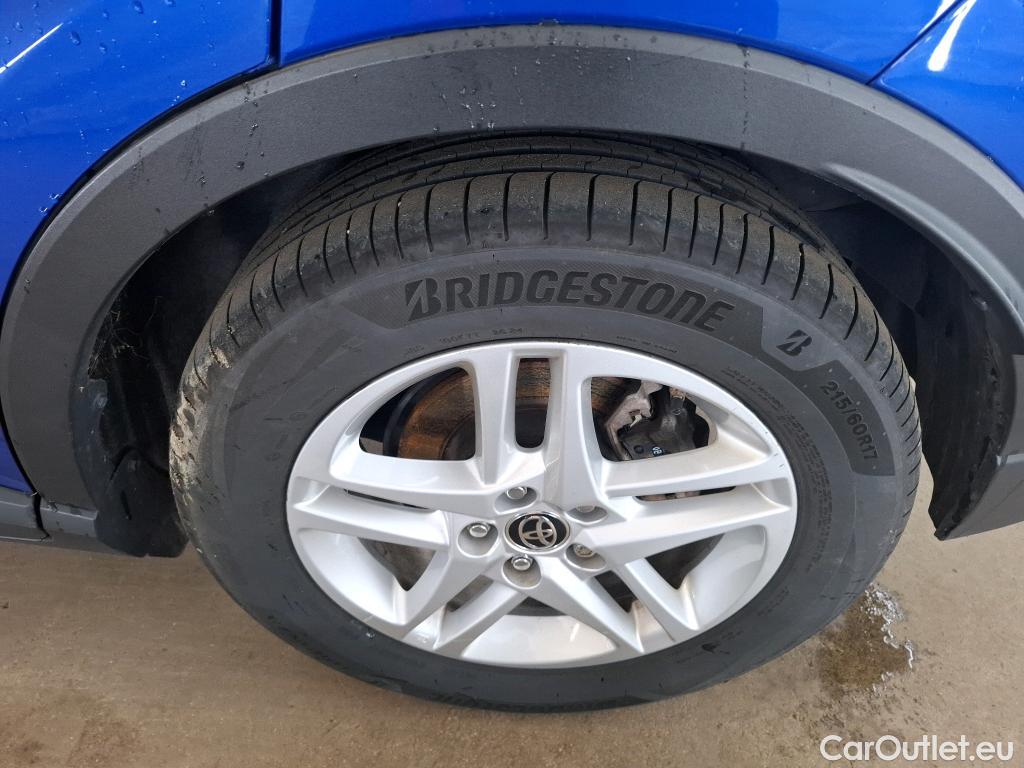  Toyota  C-HR TOYOTA  / 2016 / 5P / SUV 2.0 HYBRIDE 184 DYNAMIC BUSINESS #40