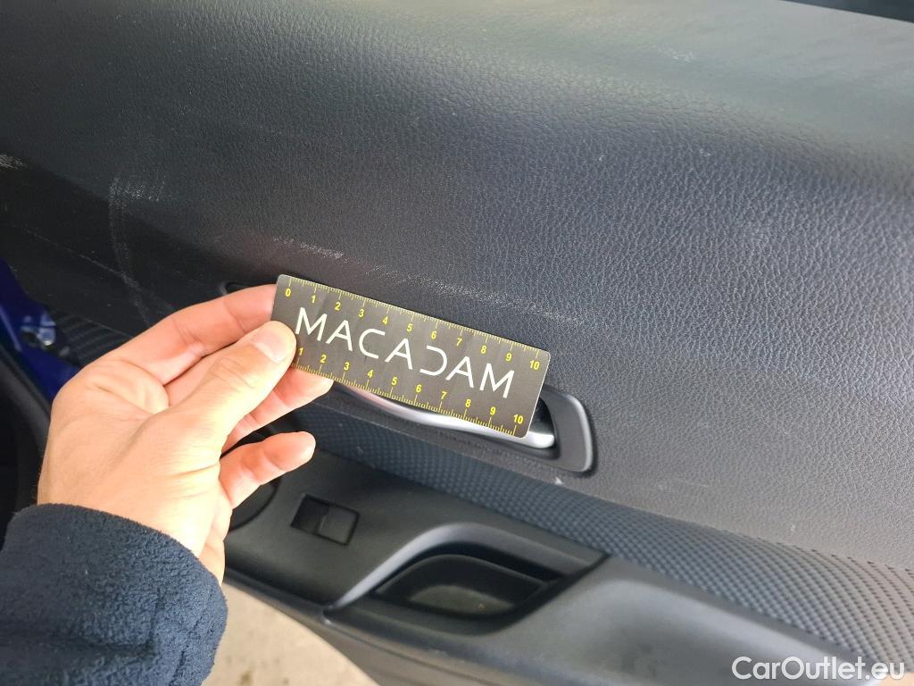  Toyota  C-HR TOYOTA  / 2016 / 5P / SUV 2.0 HYBRIDE 184 DYNAMIC BUSINESS #22