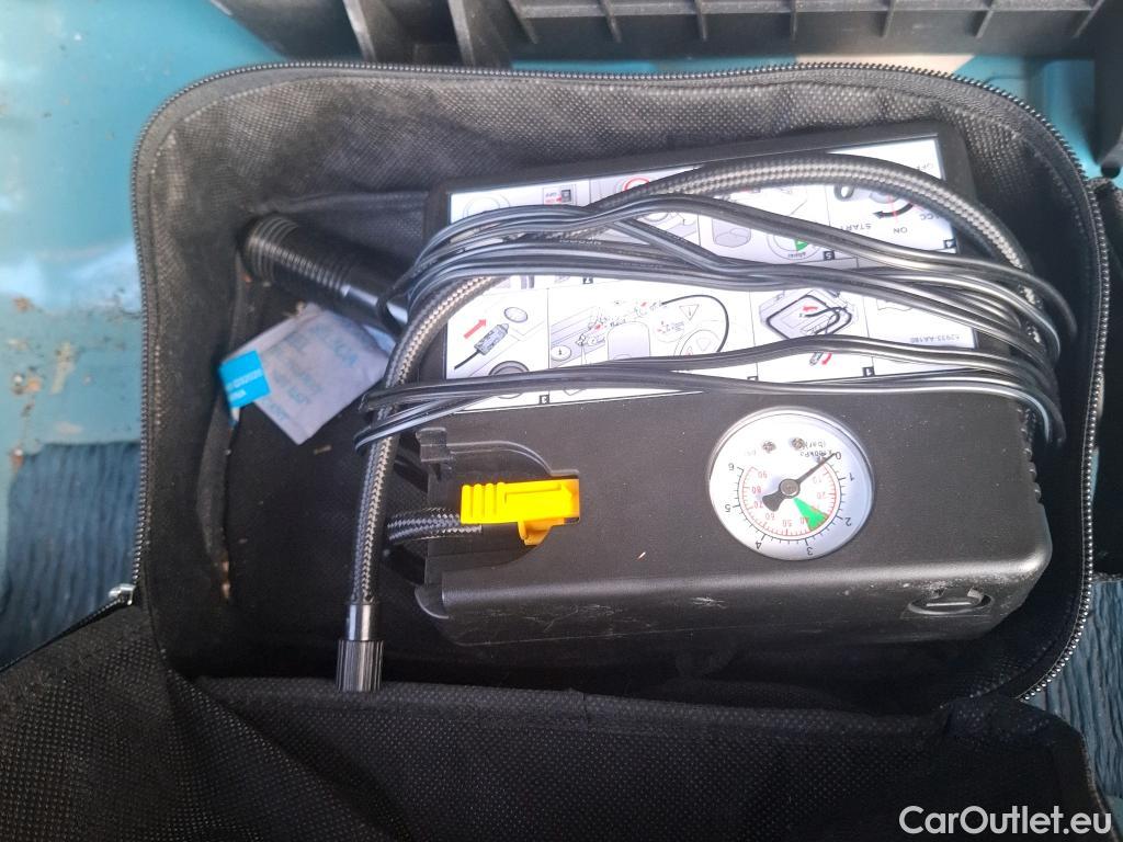  Hyundai  Konna HYUNDAI Kona / 2020 / 5P / SUV 1.6 CRDI 136 HYBRID 48V DCT-7 BUSINESS #3