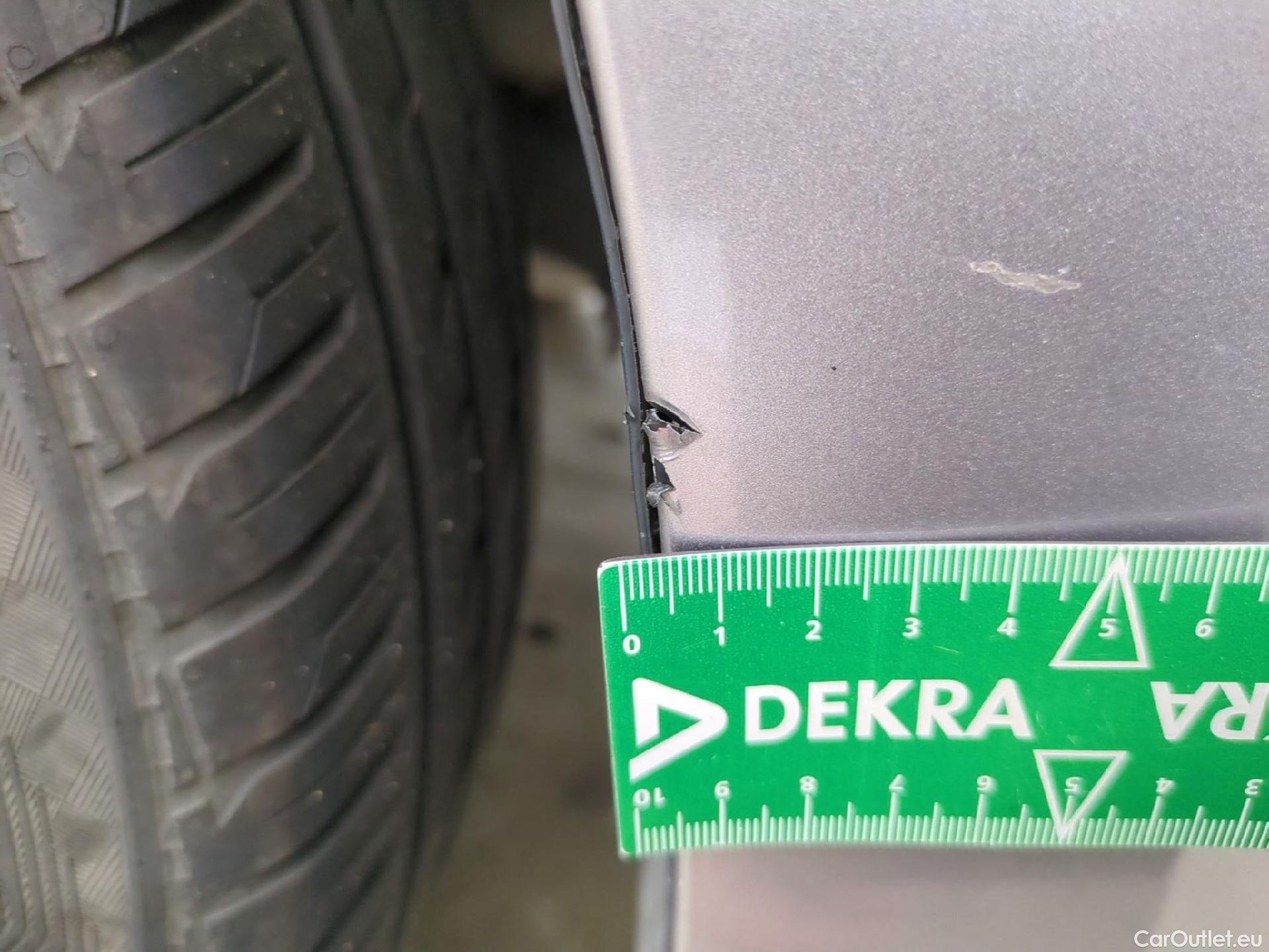  Toyota  Corolla TOYOTA  Touring Sports / 2018 / 5P / Break Hybride 122h Dynamic Business Beyond Zer #61