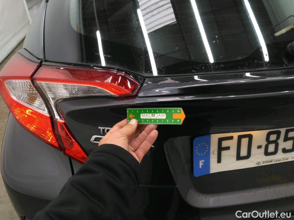  Toyota  C-HR TOYOTA  / 2016 / 5P / SUV 1.8 HYBRIDE 122 DYNAMIC BUSINESS #57