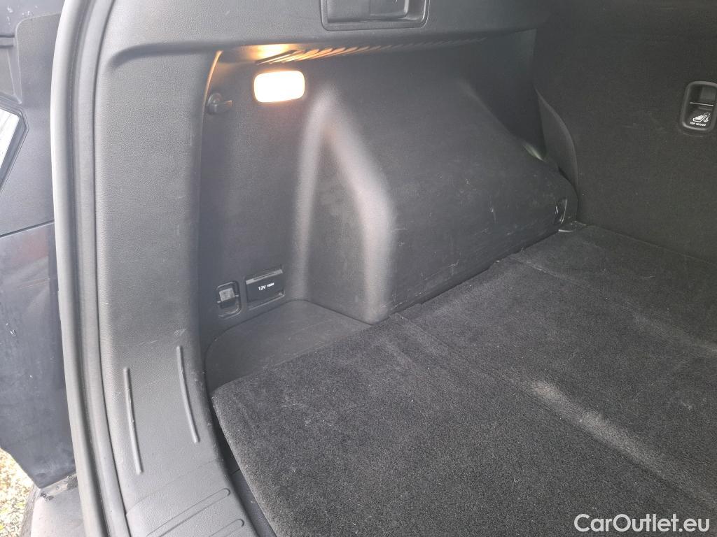  Hyundai  Tucson  Creative Mild-Hybrid 2WD 1.6 CRDI 135CV BVA7 E6d #8