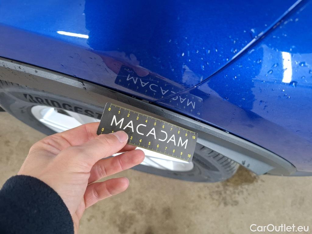  Toyota  C-HR TOYOTA  / 2016 / 5P / SUV 2.0 HYBRIDE 184 DYNAMIC BUSINESS #50