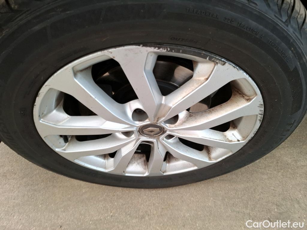  Renault  Kadjar RENAULT  / 2018 / 5P / Crossover Business Blue dCi 115 #20