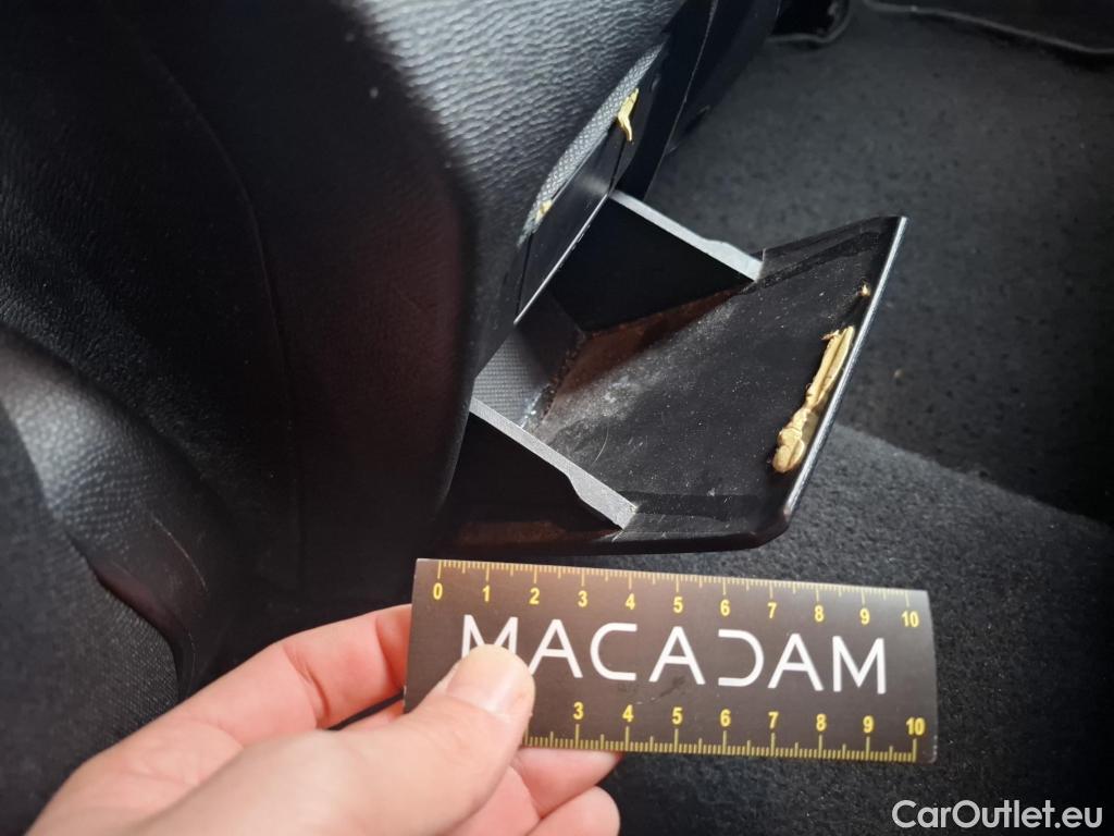  Peugeot  308  SW Active Business 1.5 HDi 130CV BVA8 E6d #42