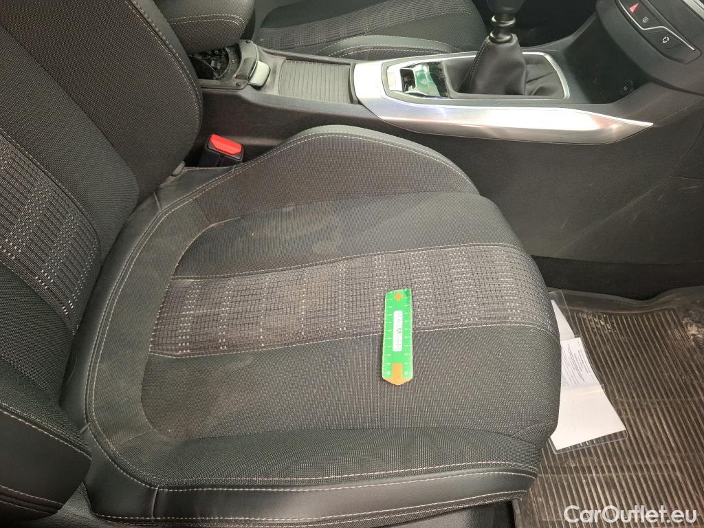  Peugeot  308  SW Allure 1.5 HDi 130CV BVM6 E6d #25