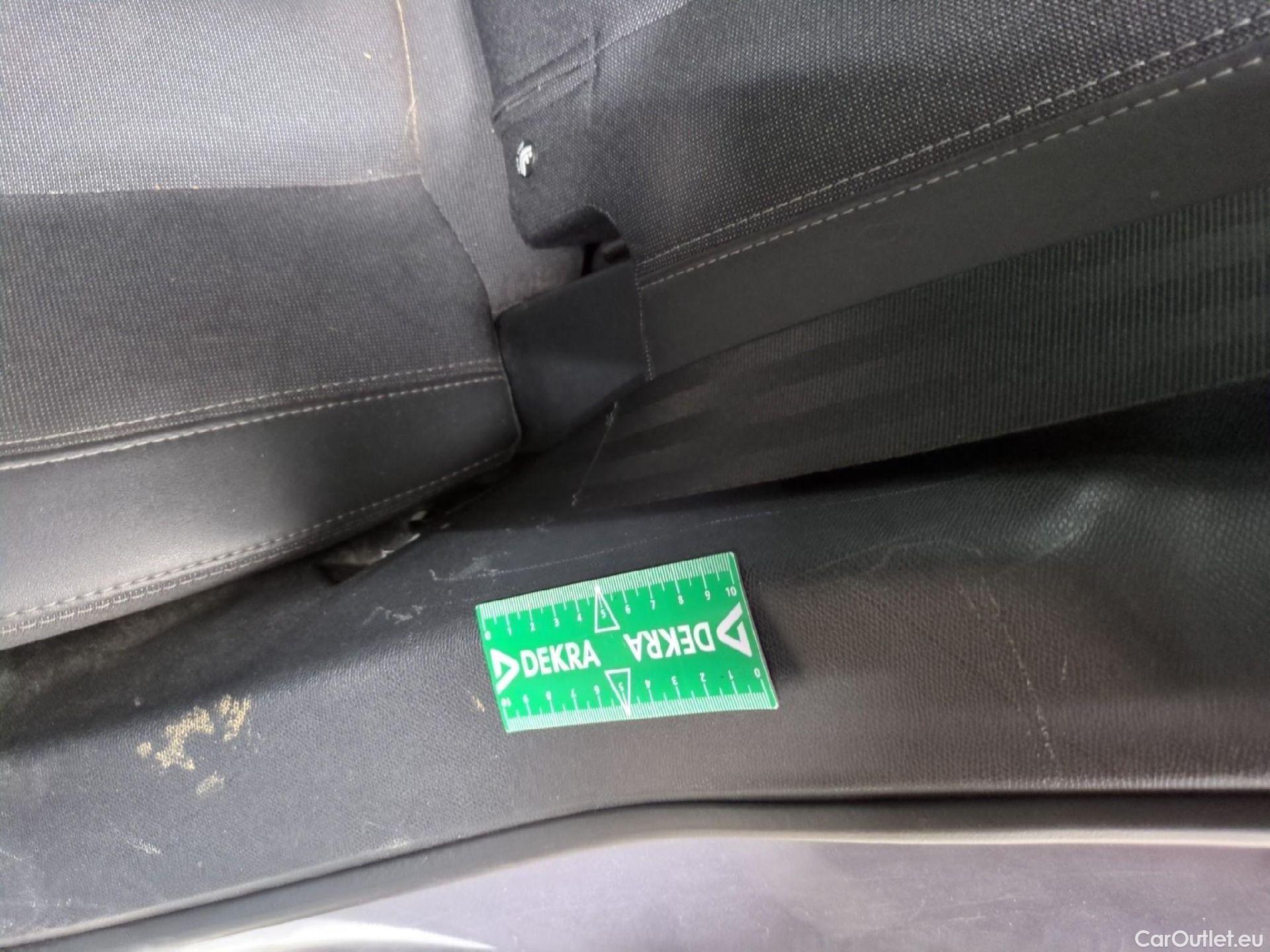  Peugeot  308  SW Allure Business 1.2 PureTech 130CV BVA8 E6d #9