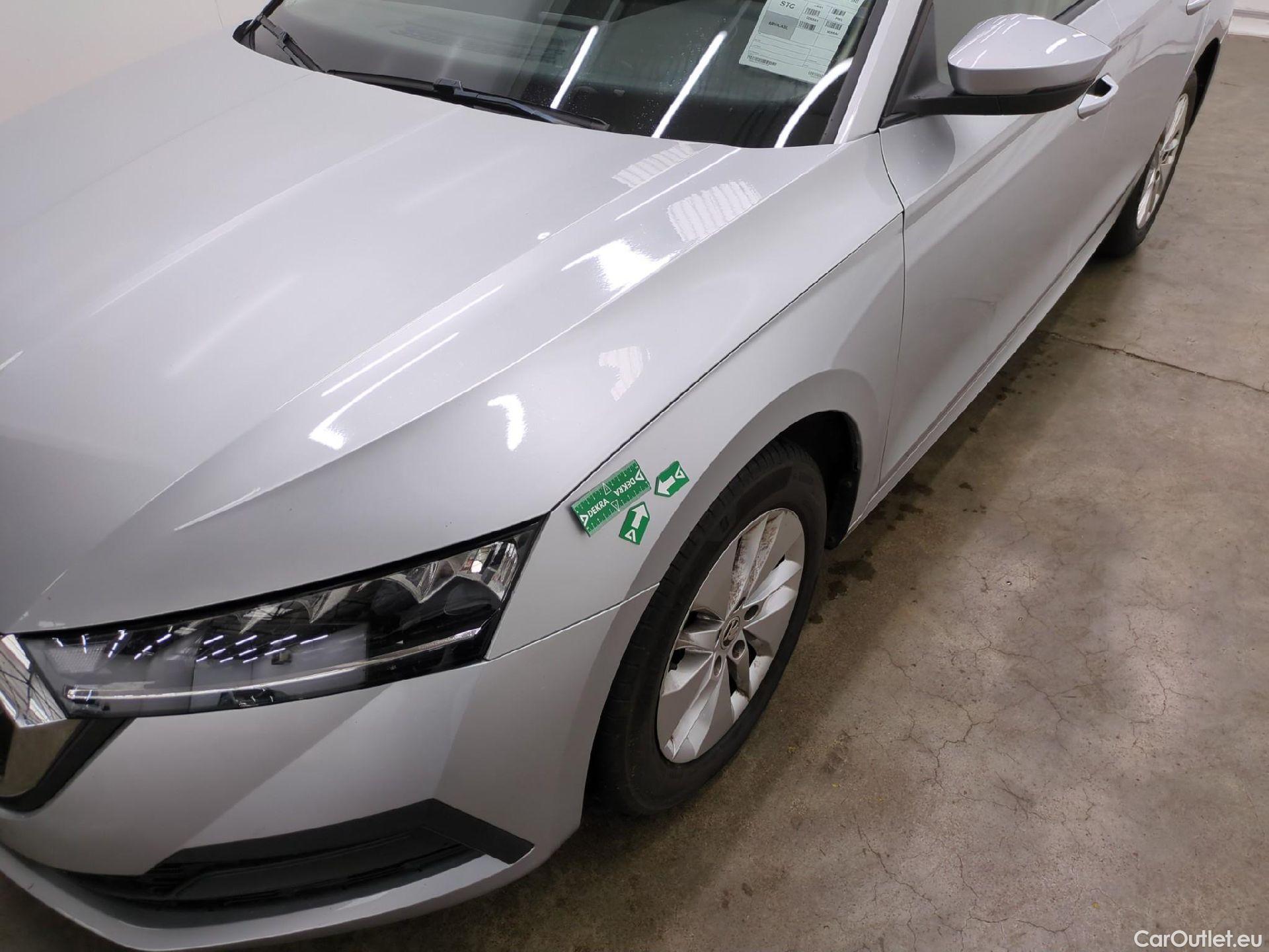  Skoda  Octavia  Berline Business 2.0 TDI 150CV BVA7 E6d #28