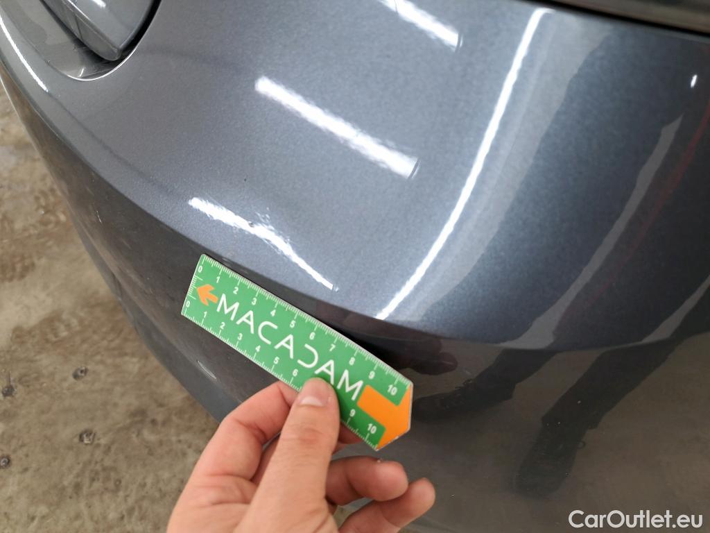  Renault  Megane RENAULT Mégane Berline / 2020 / 5P / Berline Business TCe 140 EDC FAP -21B #10