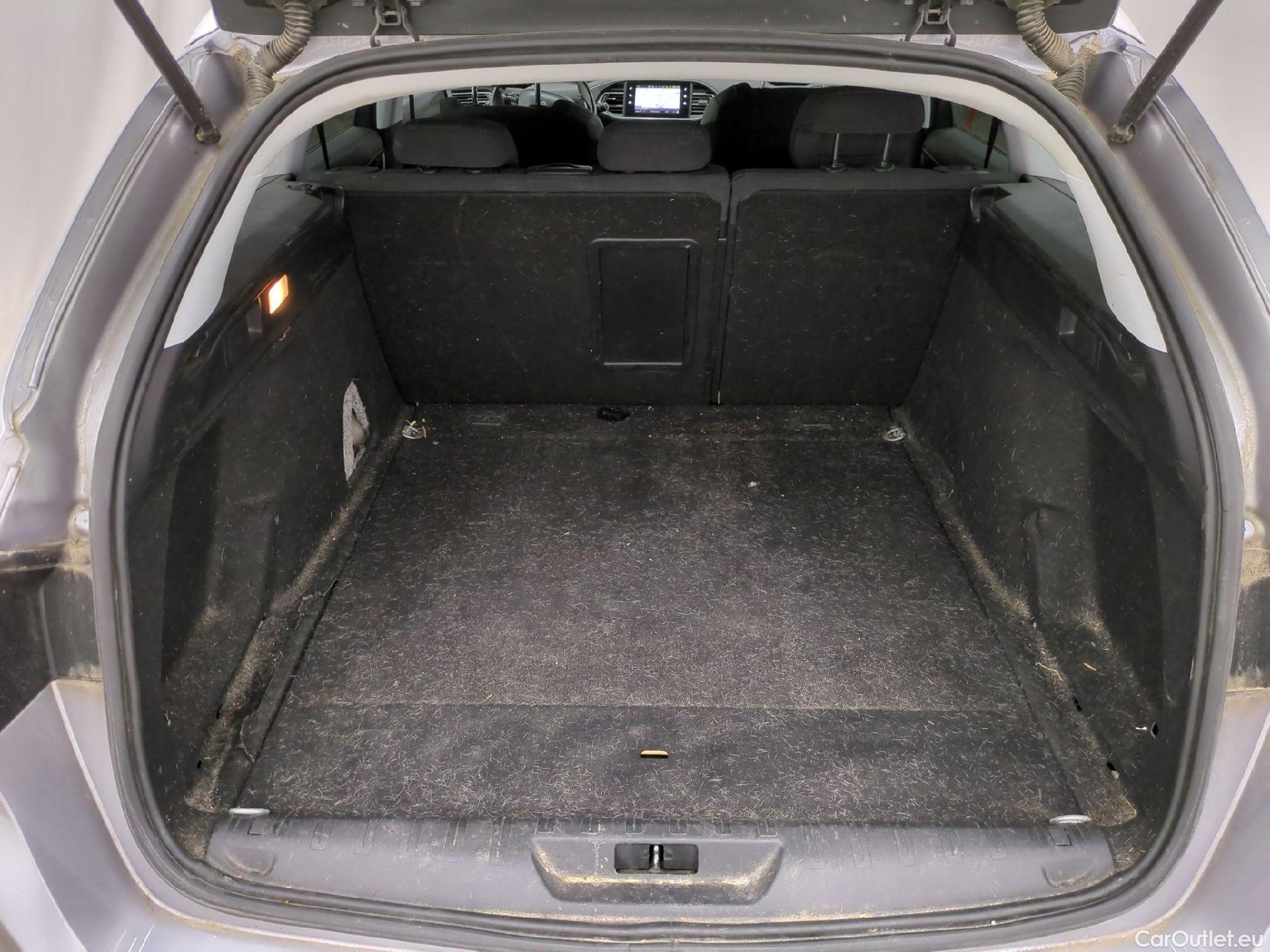  Peugeot  308  SW Allure Business 1.2 PureTech 130CV BVA8 E6d #17