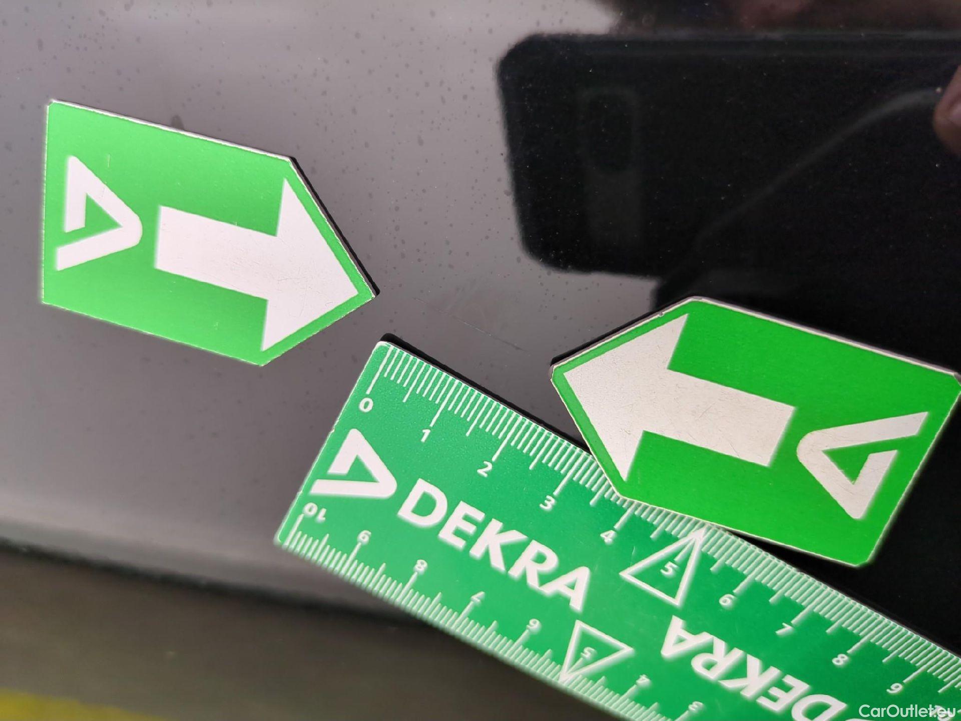  Peugeot  3008  Allure Pack 1.5 HDi 130CV BVA8 E6d #29