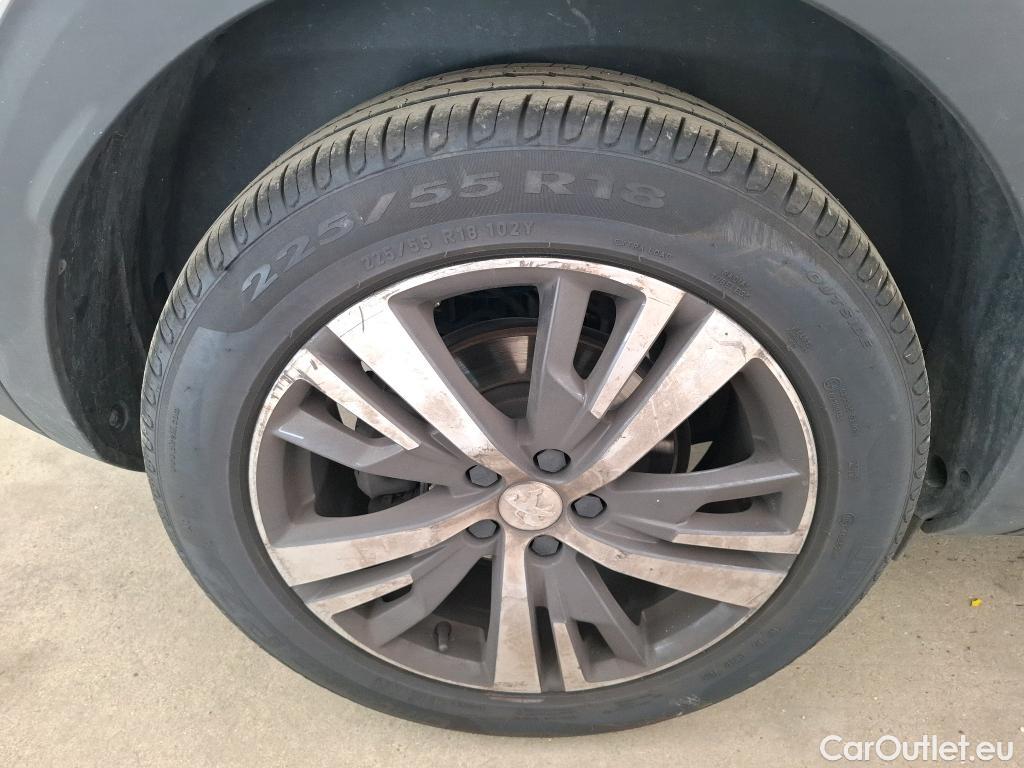  Peugeot  3008  Allure Pack 1.5 HDi 130CV BVA8 E6d #22