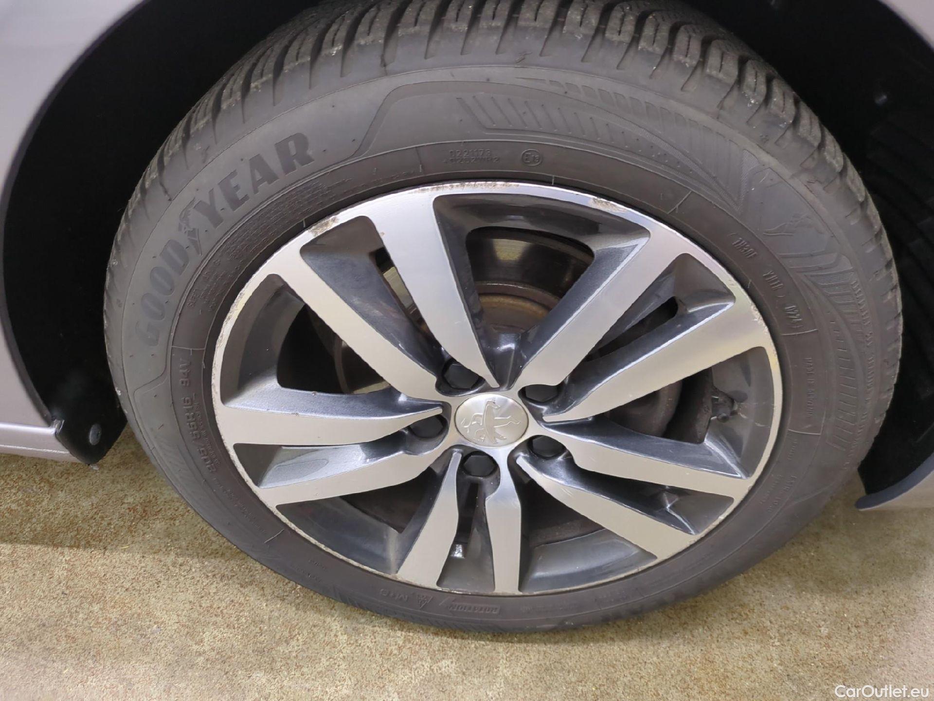  Peugeot  308  SW Allure Business 1.2 PureTech 130CV BVA8 E6d #37