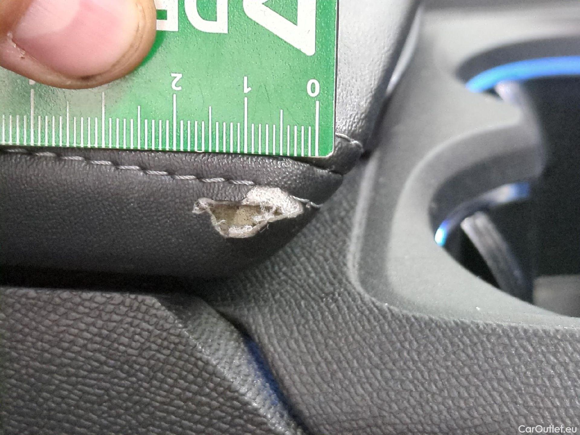  Peugeot  3008  Allure Pack 1.5 HDi 130CV BVA8 E6d #3