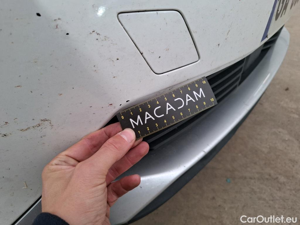  Peugeot  3008  Allure Pack 1.5 HDi 130CV BVA8 E6d #3