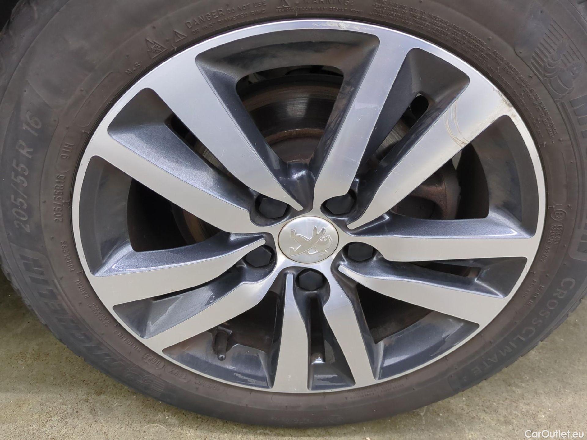  Peugeot  308  SW Allure Business 1.2 PureTech 130CV BVA8 E6d #51