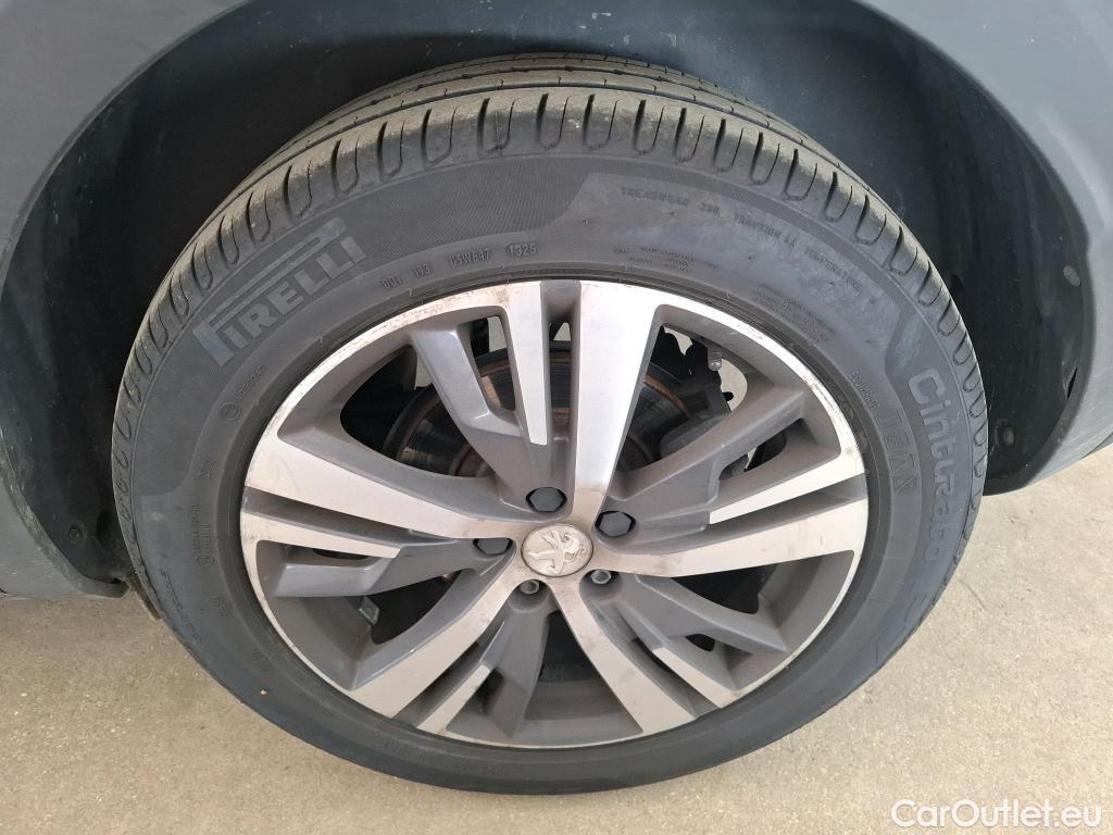  Peugeot  3008  Allure Pack 1.5 HDi 130CV BVA8 E6d #45