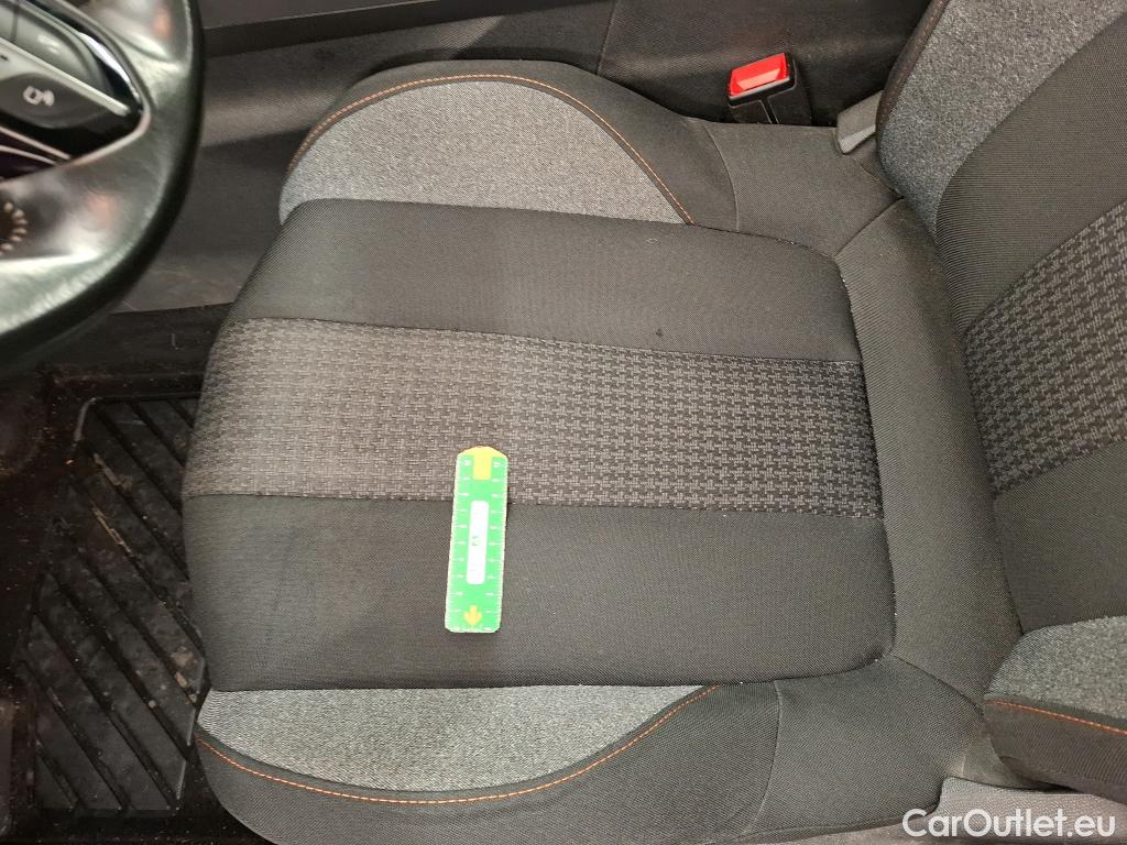  Peugeot  3008  II Active Pack 1.5 HDi 130CV BVA8 E6d #13