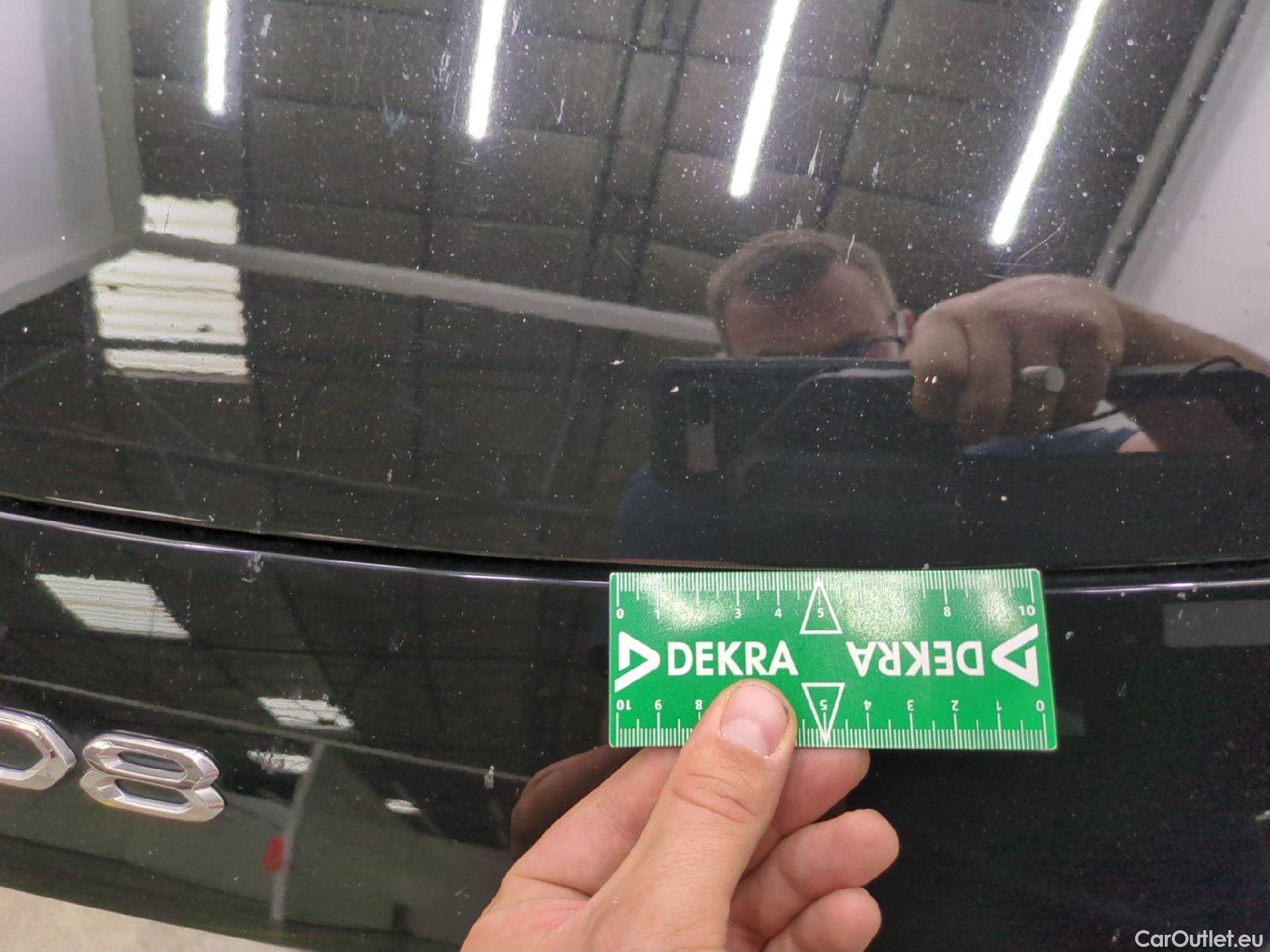  Peugeot  3008  Allure Pack 1.5 HDi 130CV BVA8 E6d #21