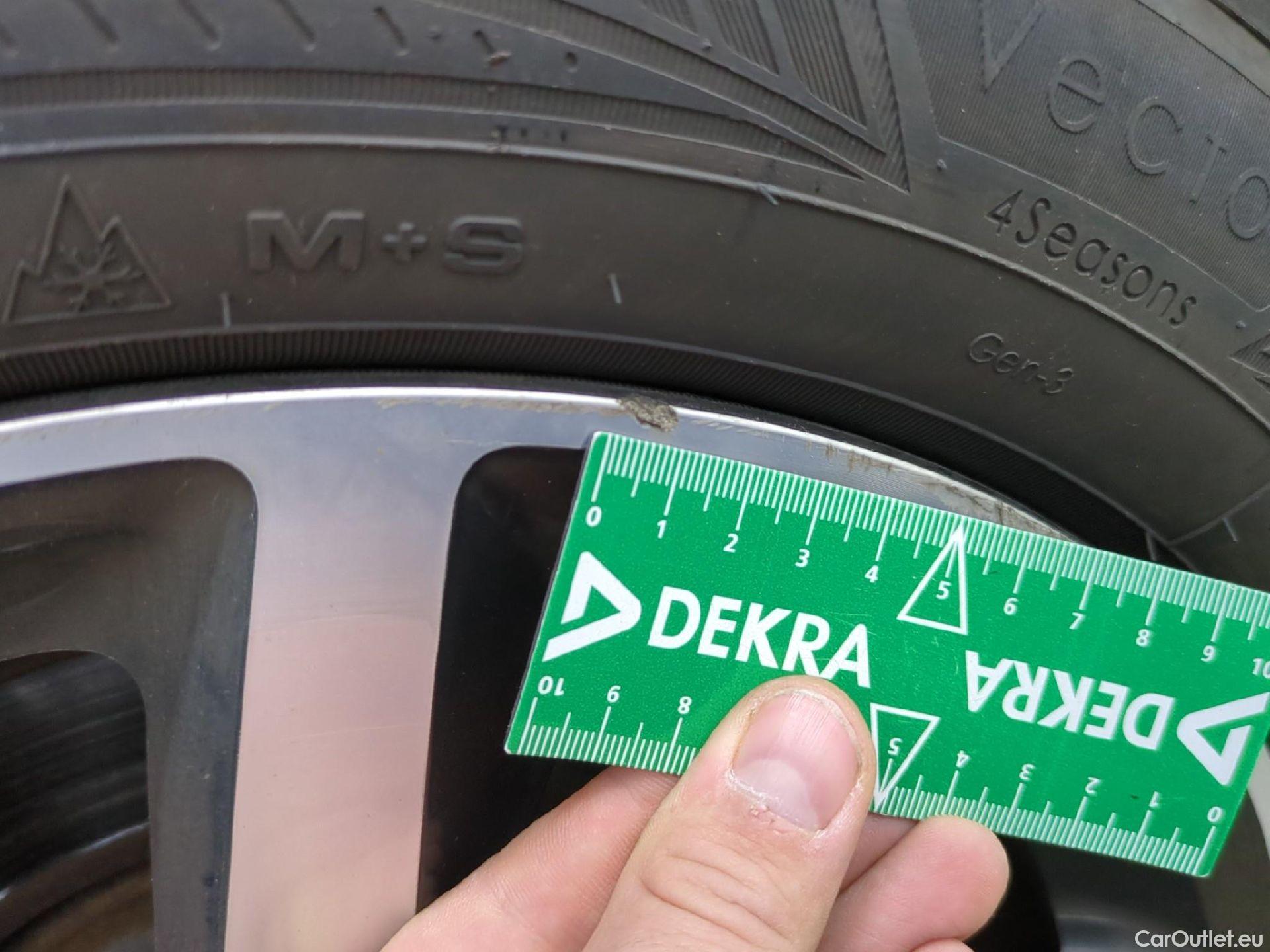  Peugeot  308  SW Allure Business 1.2 PureTech 130CV BVA8 E6d #49