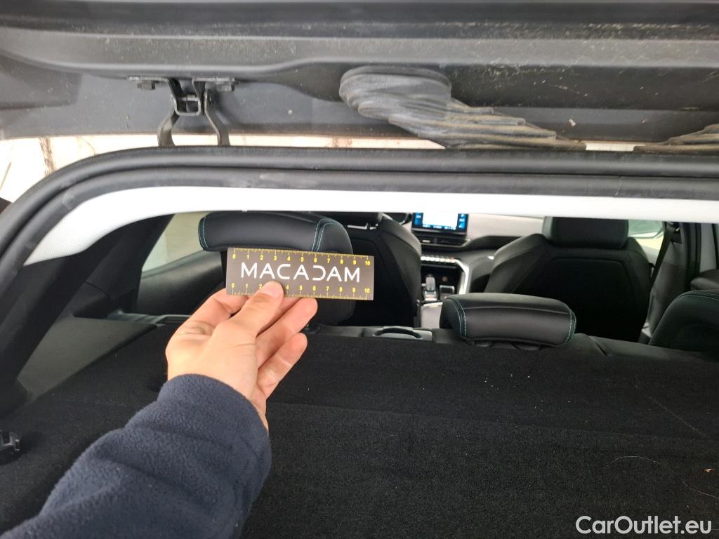  Peugeot  3008  Allure Pack 1.5 HDi 130CV BVA8 E6d #27