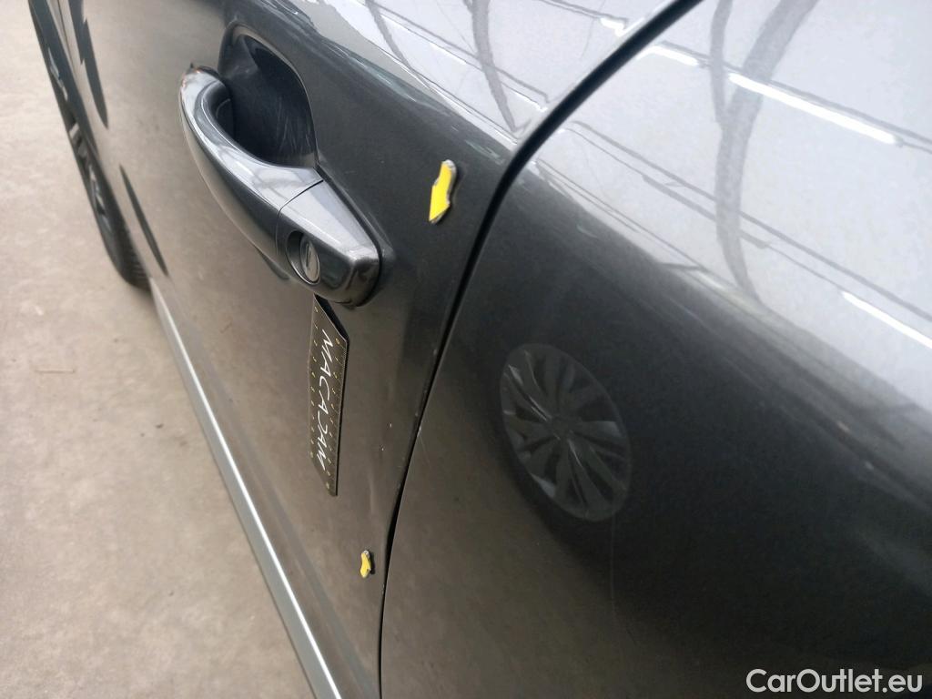  Peugeot  2008  Allure Business 1.5 HDi 130CV BVA8 E6d #10