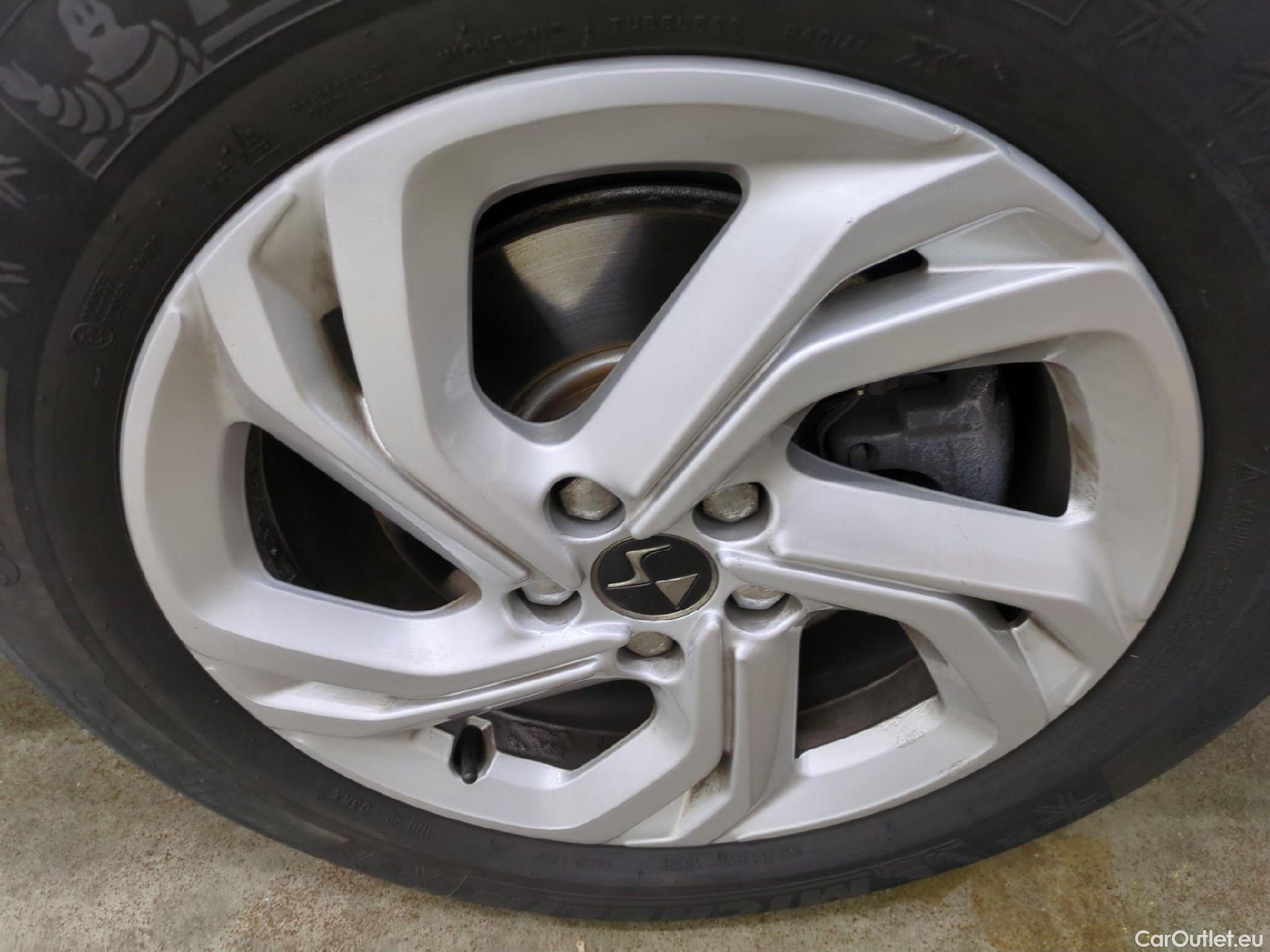  DS  DS7 7 Crossback Business 2.0 BlueHDi 180CV BVA8 E6d #2