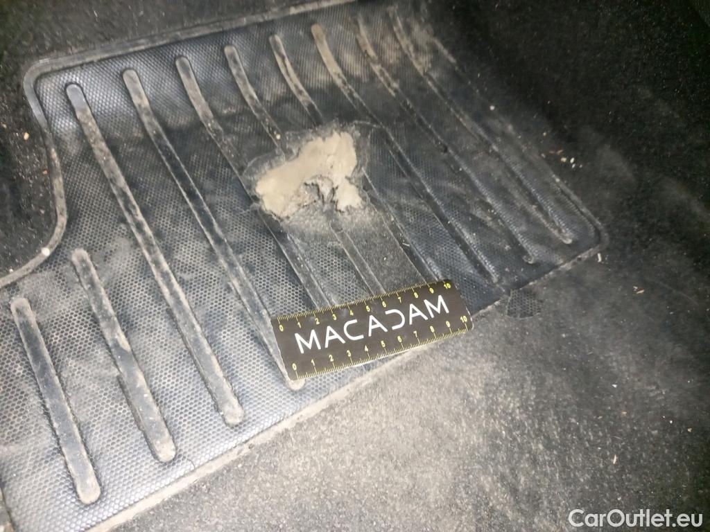  Peugeot  2008  Allure Business 1.5 HDi 130CV BVA8 E6d #2