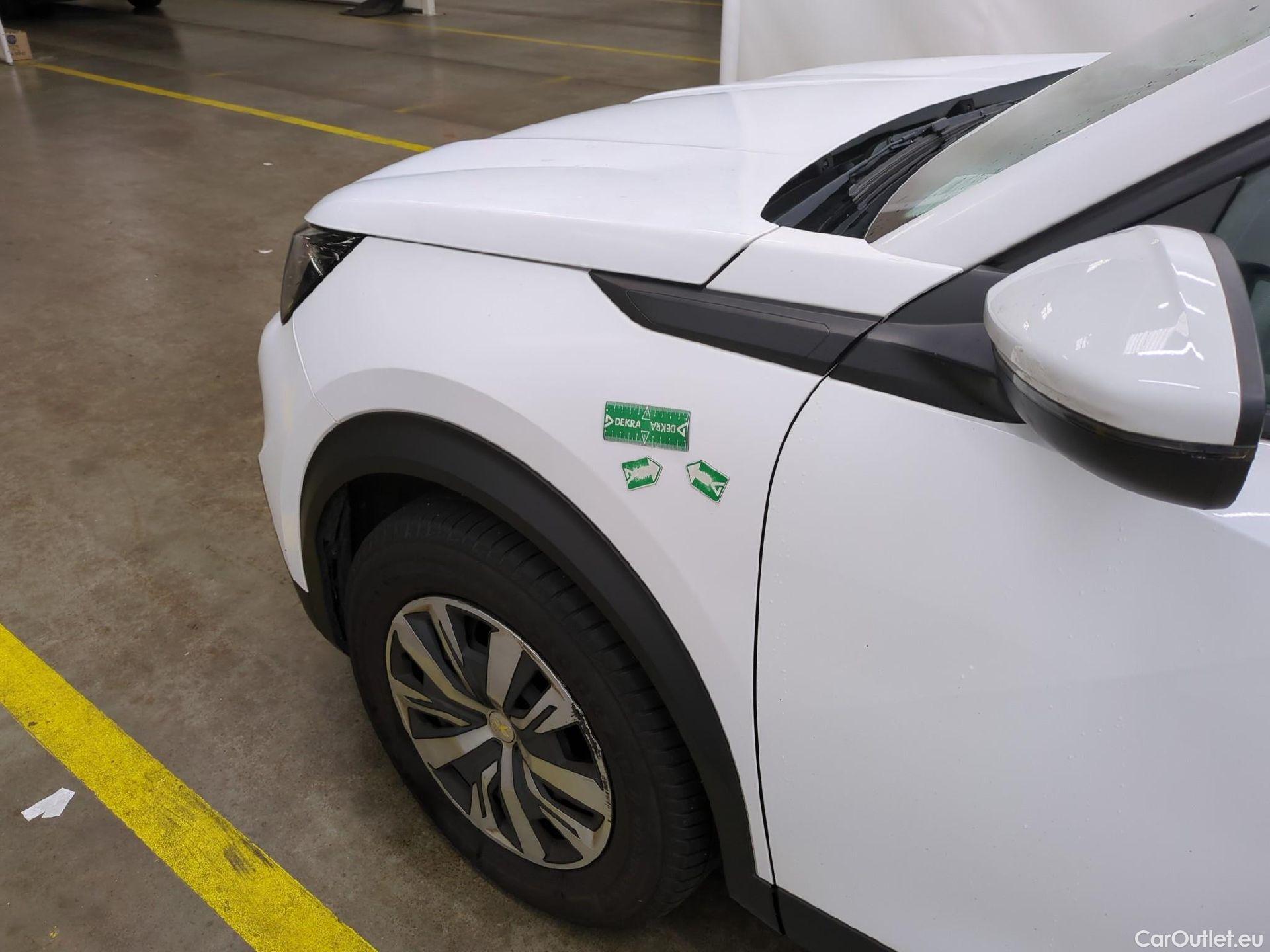  Peugeot  2008  Active Business 1.5 HDi 110CV BVM6 E6d #24