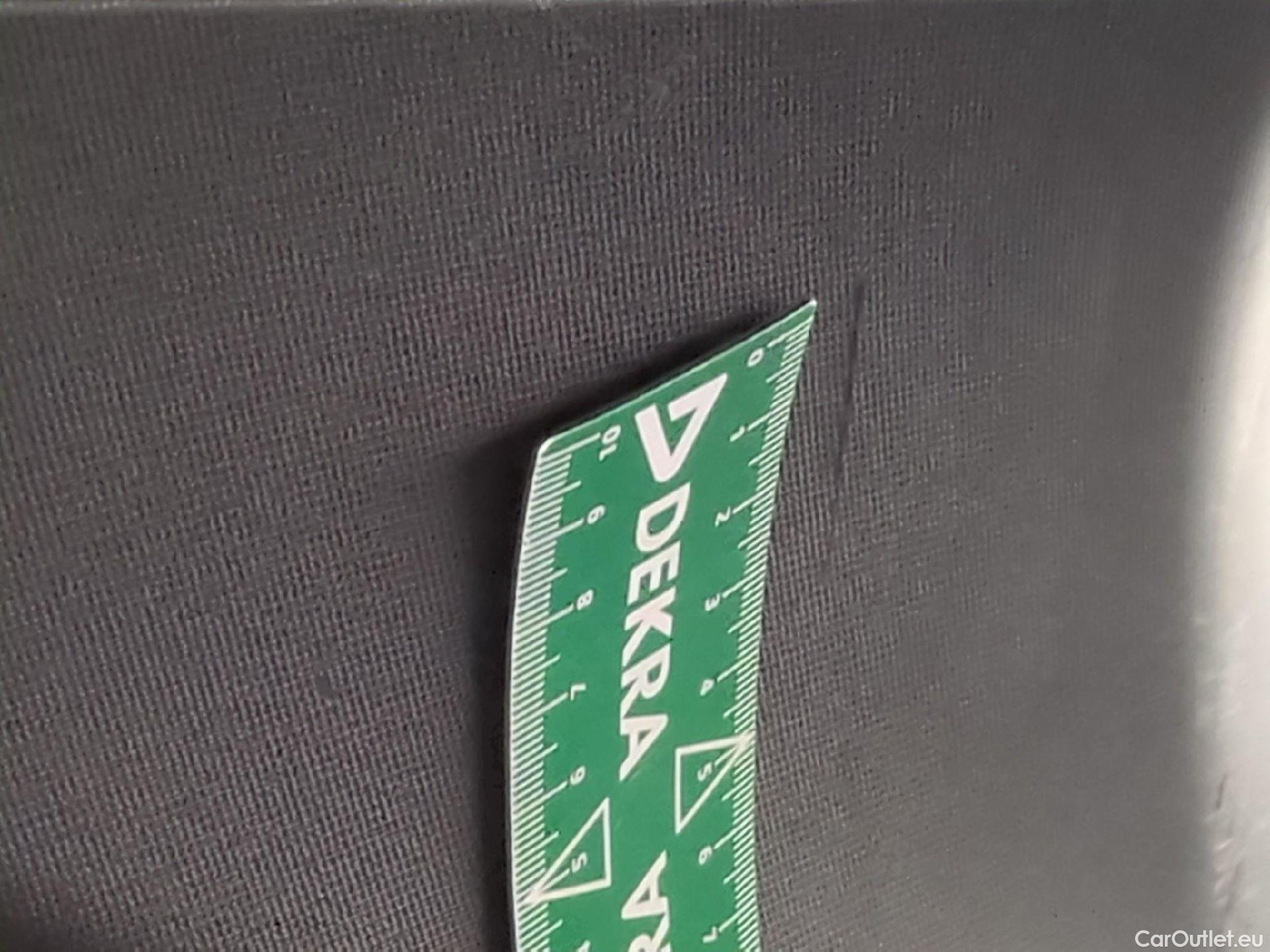  DS  DS7 7 Crossback Business 2.0 BlueHDi 180CV BVA8 E6d #9