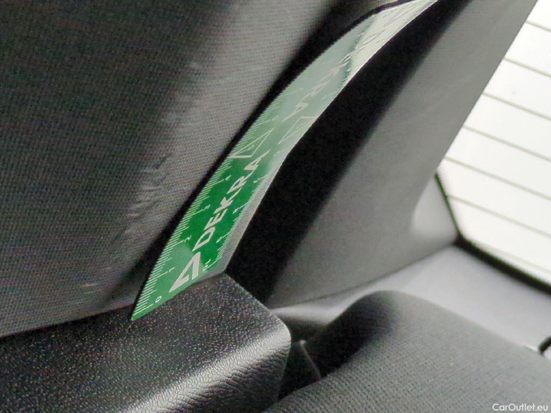  DS  DS7 7 Crossback Business 2.0 BlueHDi 180CV BVA8 E6d #11