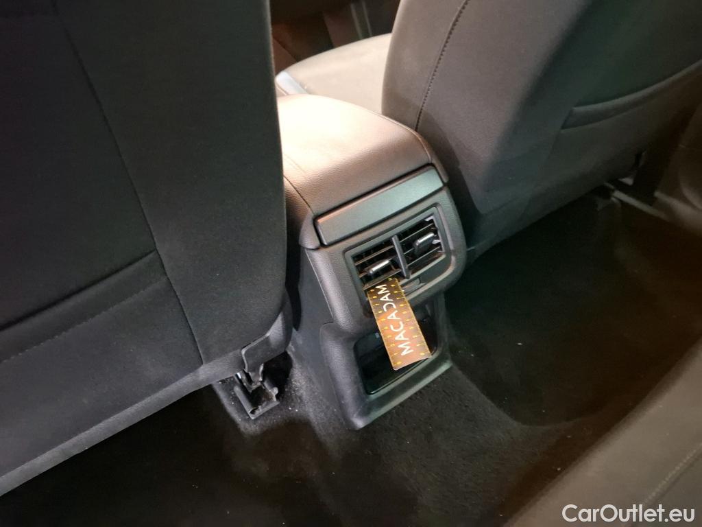  Seat  ATECA  Style Business 1.6 TDI 115CV BVM6 E6dT #25