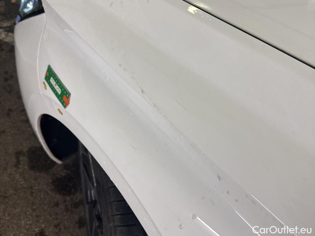  Peugeot  308  Allure Pack 1.2 PureTech 130CV BVA8 E6d #1