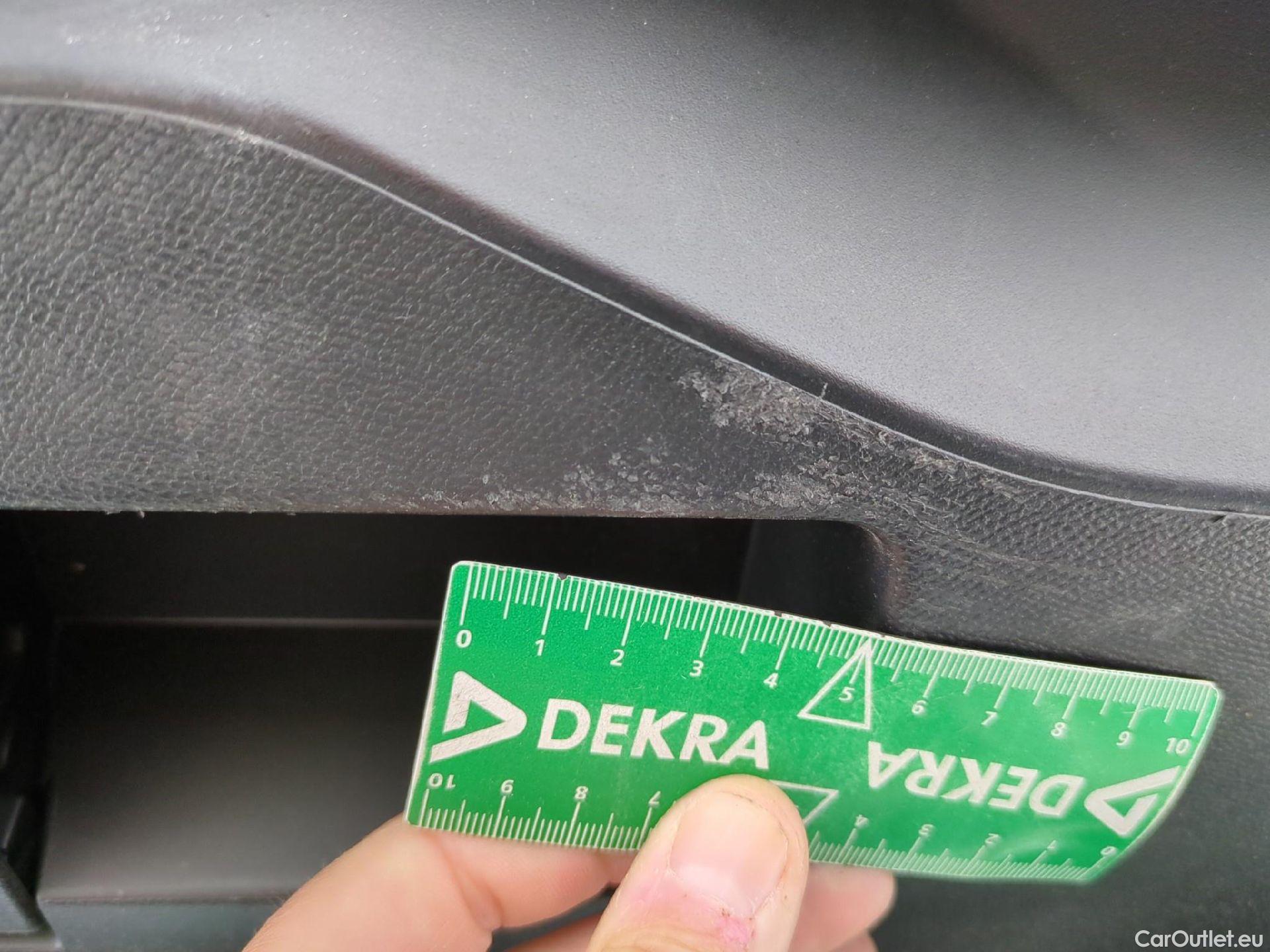  Peugeot  2008  Active Business 1.5 HDi 110CV BVM6 E6d #32