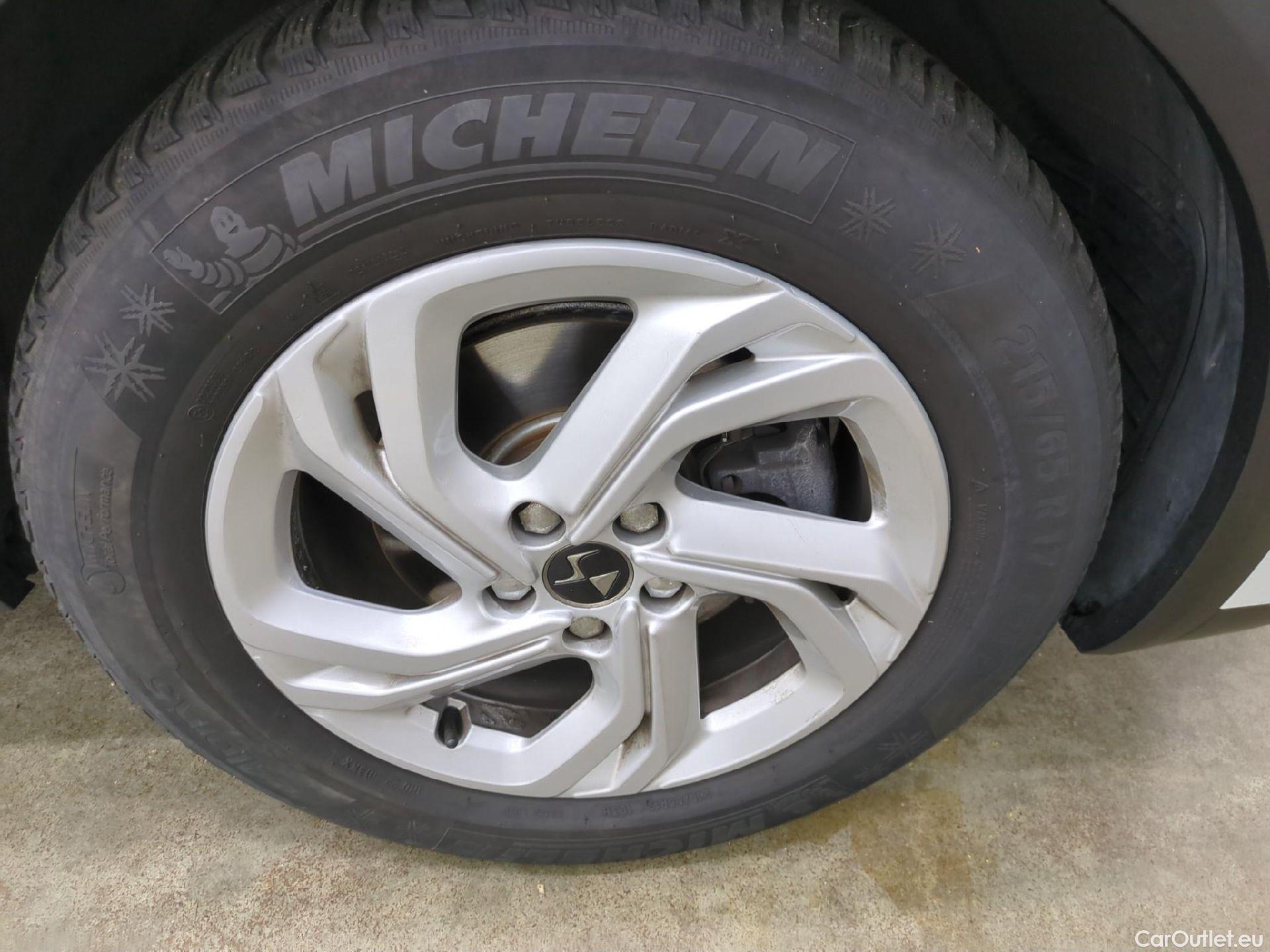  DS  DS7 7 Crossback Business 2.0 BlueHDi 180CV BVA8 E6d #1