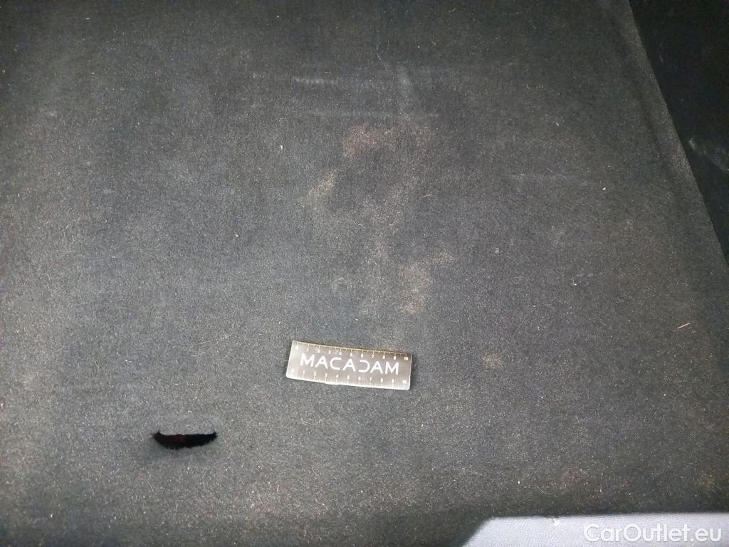  Peugeot  2008  Allure Business 1.5 HDi 130CV BVA8 E6d #22