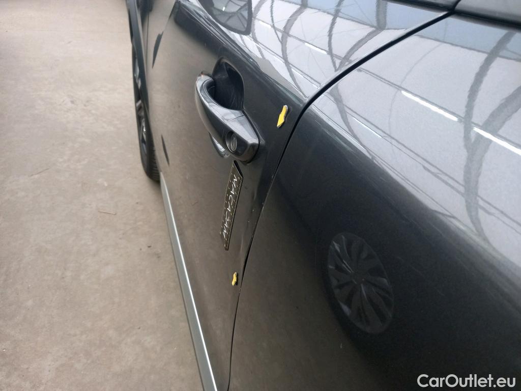  Peugeot  2008  Allure Business 1.5 HDi 130CV BVA8 E6d #11