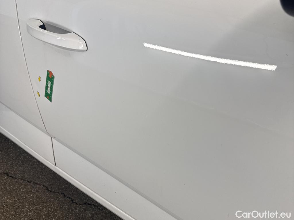  Peugeot  308 PEUGEOT  SW / 2021 / 5P / Break PureTech 130 S&S EAT 8 ALLURE PACK #13