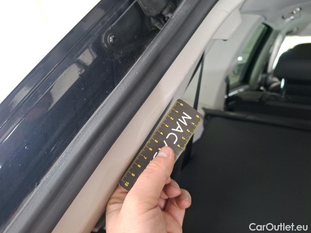  Volkswagen  Tiguan VOLKSWAGEN  Allspace / 2017 / 5P / SUV 2.0 TDI 150 DSG7 Carat Exclusive #16