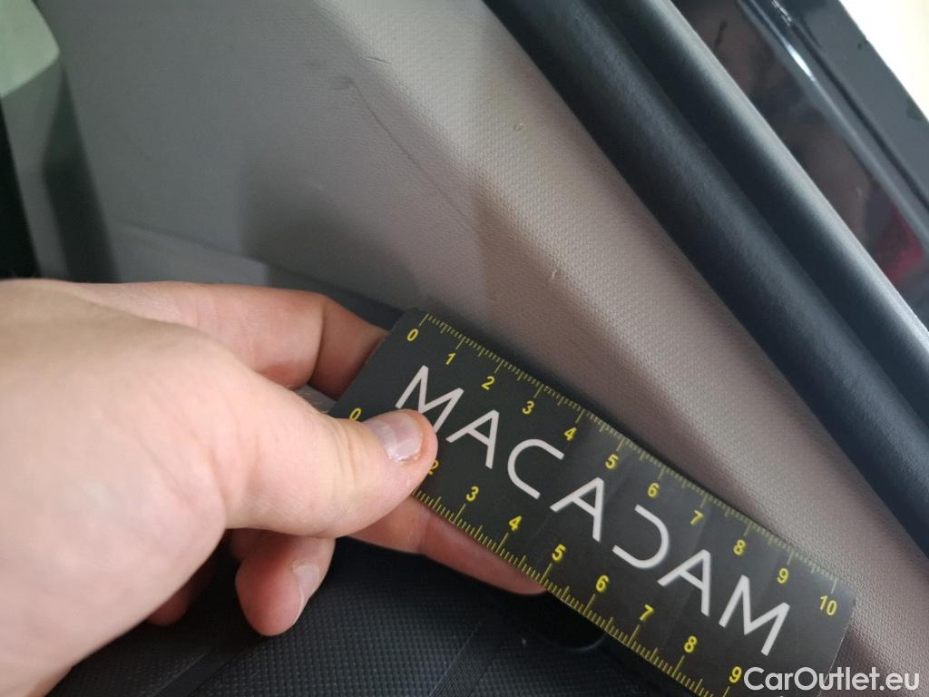  Volkswagen  Tiguan VOLKSWAGEN  Allspace / 2017 / 5P / SUV 2.0 TDI 150 DSG7 Carat Exclusive #33