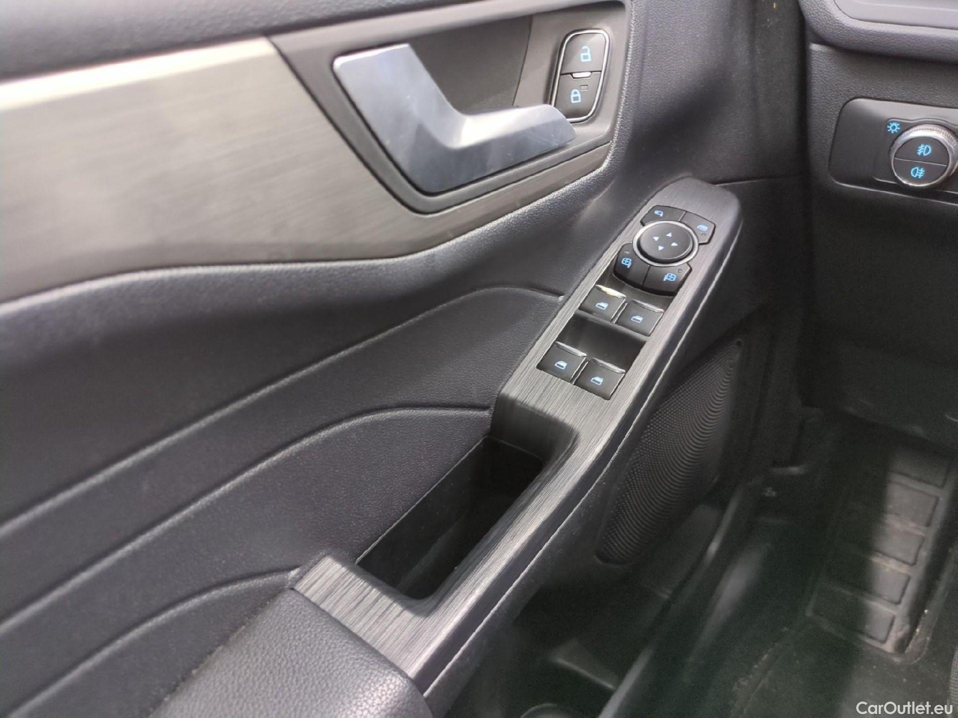  Ford  Kuga  Titanium Hybrid 2.5 190CV BVA6 E6dT #5